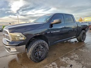 Dodge RAM SLT 5.7L 8 2012