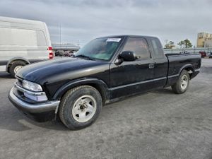 GMC Sonoma 2.2L 4 2001