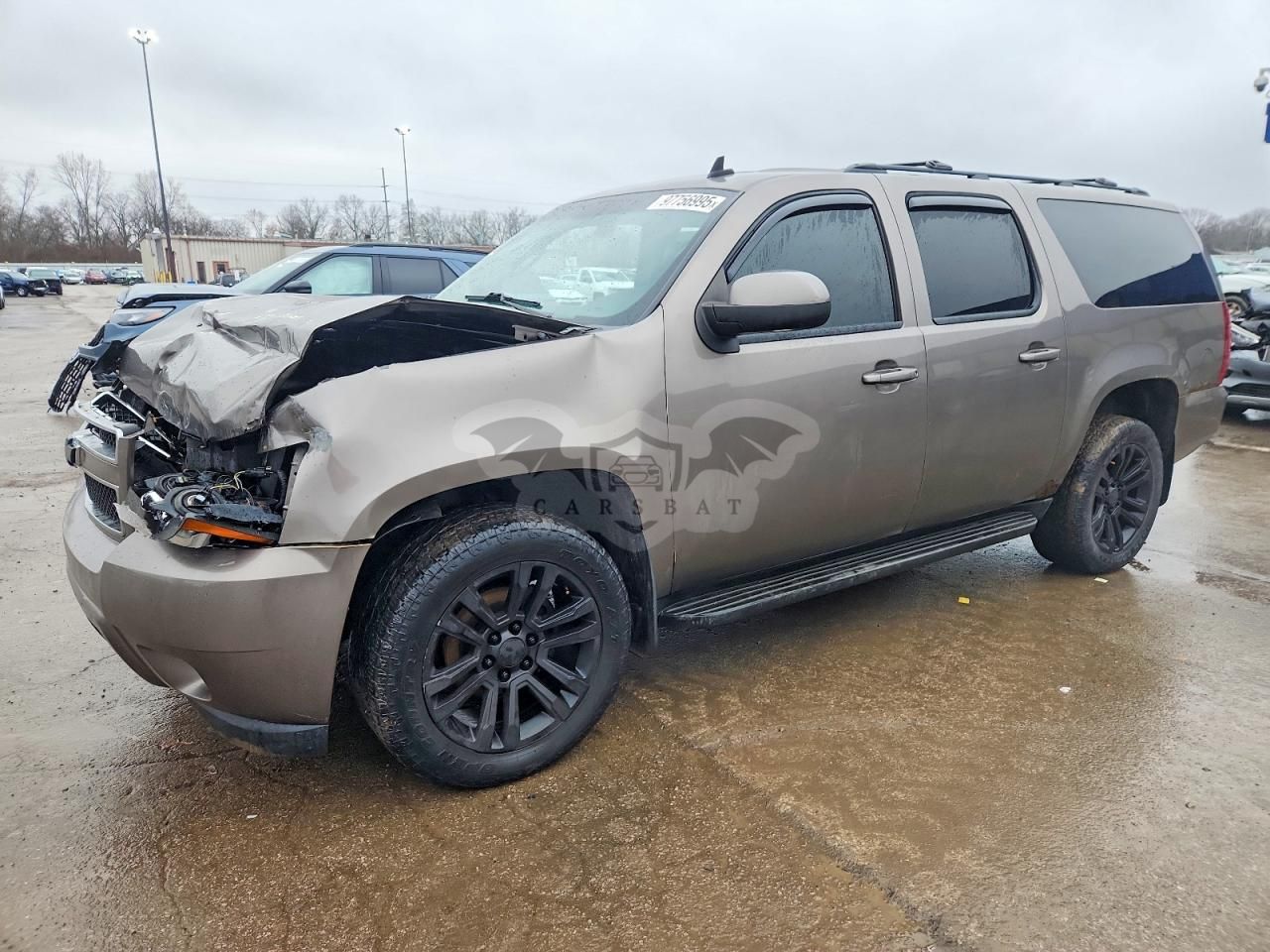 Chevrolet Suburban K1500 LT 5.3L 8 2013