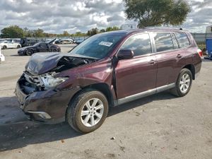 Toyota Highlander BASE 3.5L 6 2013