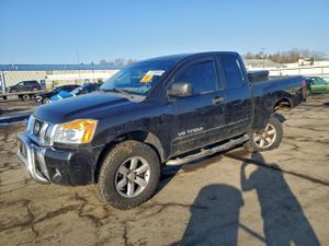 Nissan Titan S 5.6L 8 2011