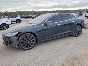 Tesla Model S 2014