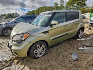 Kia Soul + 2.0L 4 2011