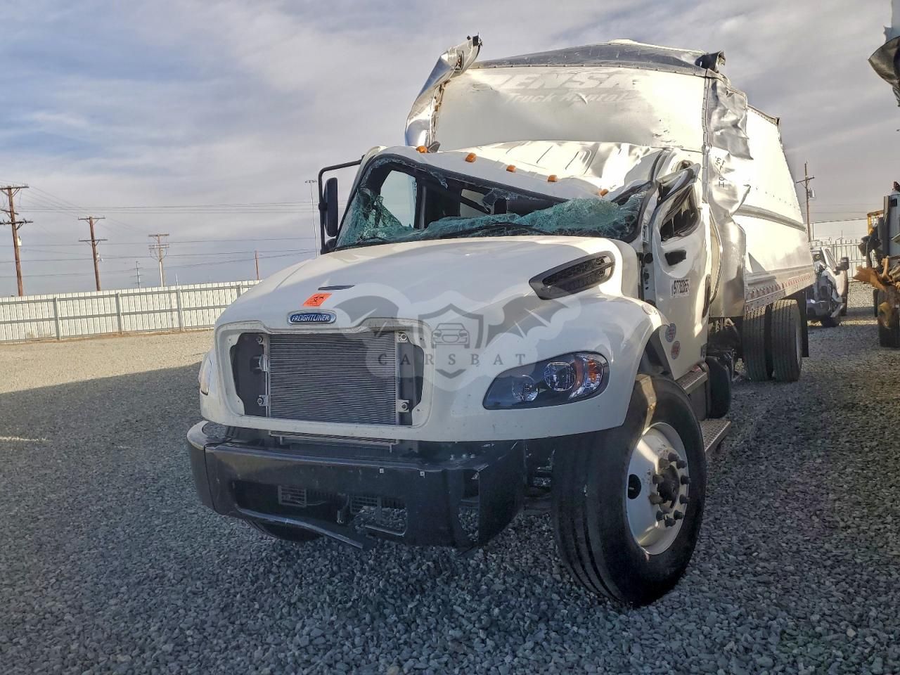 Freightliner Business Class M2 106 MEDIUM DUTY 6.7L 6 2026