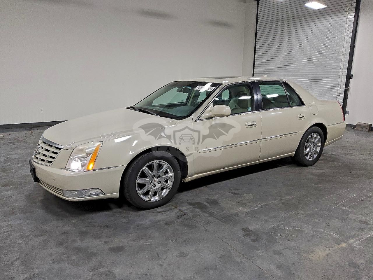 Cadillac DTS PREMIUM COLLECTION 4.6L 8 2011