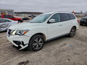 Nissan Pathfinder S 3.5L 6 2019