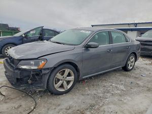 Volkswagen Passat SE 2.5L 5 2012