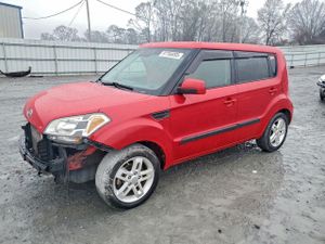 Kia Soul + 2.0L 4 2011