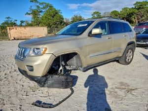 Jeep Grand Cherokee LAREDO 3.6L 6 2011