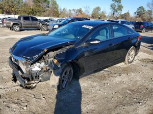 Hyundai Sonata GLS 2.4L 4 2014