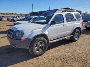 Nissan Xterra XE 3.3L 6 2002