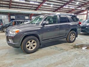 Toyota 4Runner SR5 4.0L 6 2013