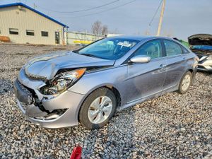 Hyundai Sonata HYBRID 2.4L 4 2015