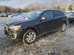 Mitsubishi Outlander SE 2.0L 4 2015