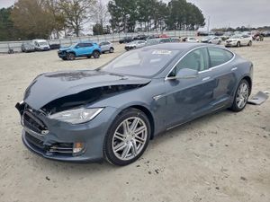 Tesla Model S 2013