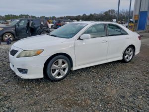 Toyota Camry BASE 2.5L 4 2011