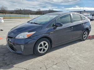 Toyota Prius 1.8L 4 2013
