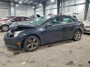 Chevrolet Cruze LT 1.4L 4 2013