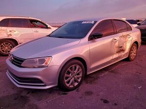 Volkswagen Jetta SE 1.8L 4 2015
