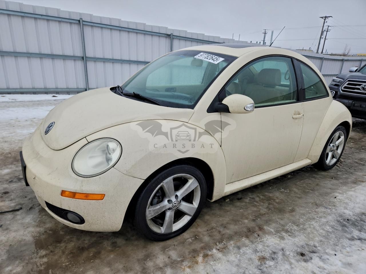 Volkswagen Beetle 2.5L OPTION PACKAGE 2 2.5L 5 2006