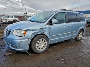 Chrysler Town & Country TOURING 3.6L 6 2013