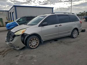 Toyota Sienna CE 3.3L 6 2004