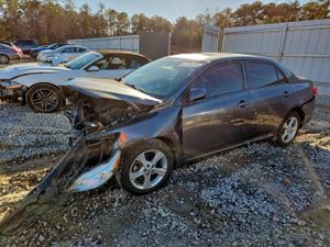 Toyota Corolla BASE 1.8L 4 2013