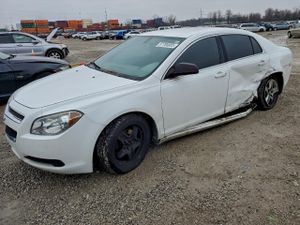 Chevrolet Malibu LS 2.4L 4 2012
