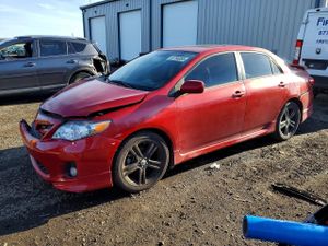 Toyota Corolla BASE 1.8L 4 2013