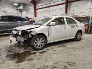 Toyota Corolla BASE 1.8L 4 2010