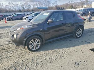 Nissan Juke S 1.6L 4 2011