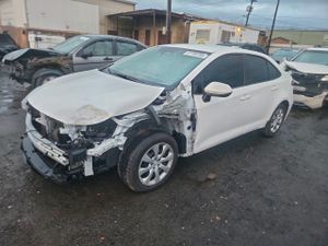 Toyota Corolla LE 2.0L 4 2025