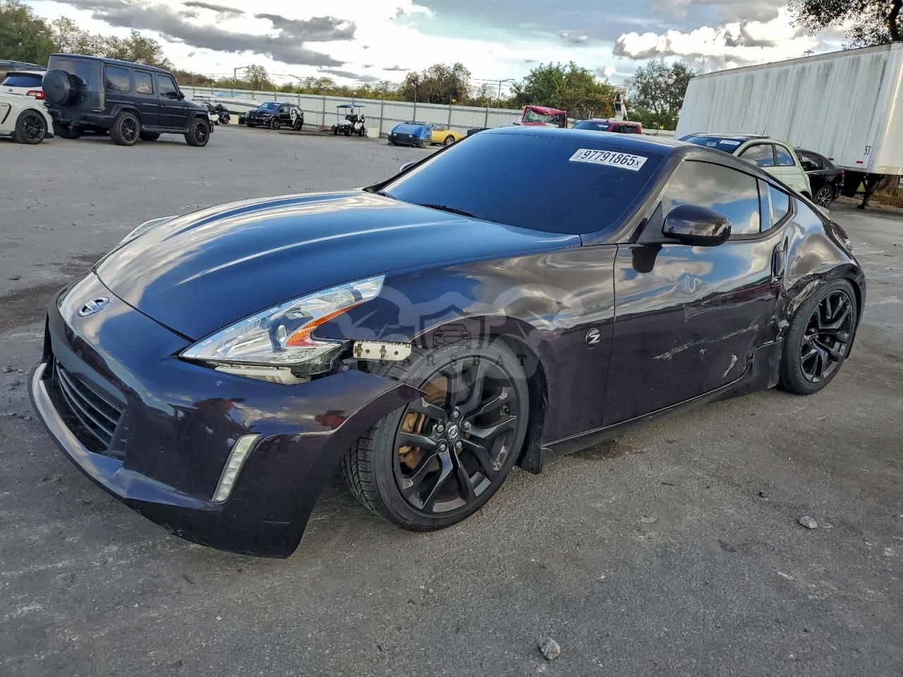 Nissan 370z BASE 3.7L 6 2016
