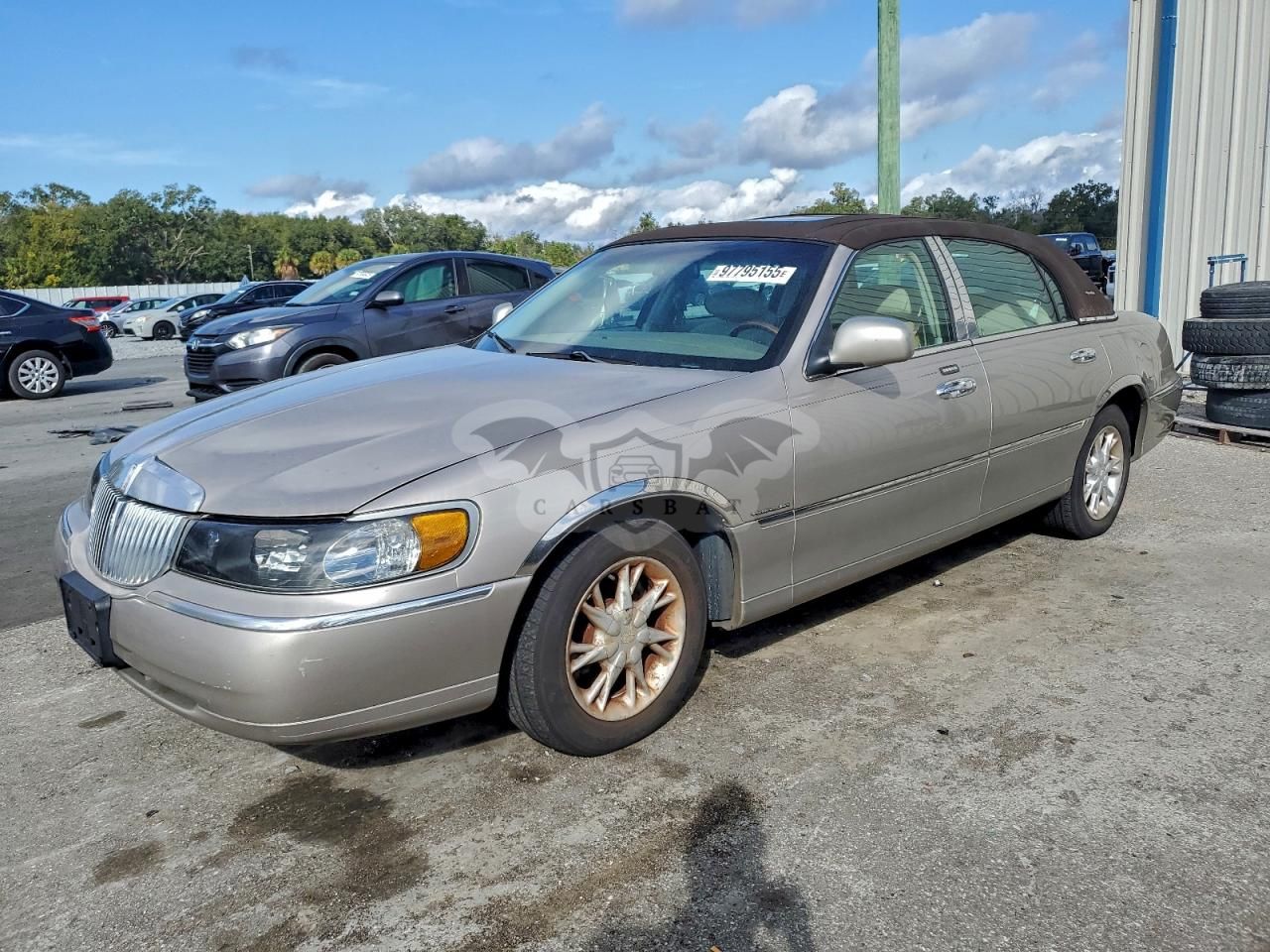 Lincoln Town Car SIGNATURE 4.6L 8 2001