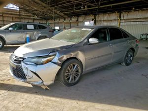 Toyota Camry LE 2.5L 4 2015