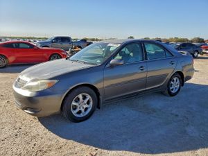 Toyota Camry LE 2.4L 4 2004