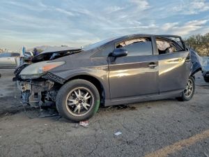 Toyota Prius 1.8L 4 2010
