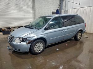 Chrysler Town & Country LX 3.3L 6 2006