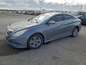 Hyundai Sonata GLS 2.4L 4 2014
