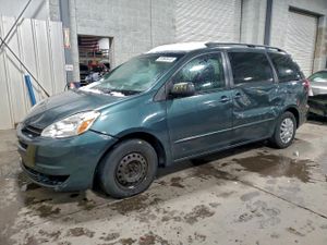 Toyota Sienna CE 3.3L 6 2005