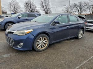 Toyota Avalon BASE 3.5L 6 2013