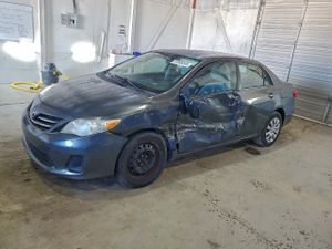 Toyota Corolla BASE 1.8L 4 2013
