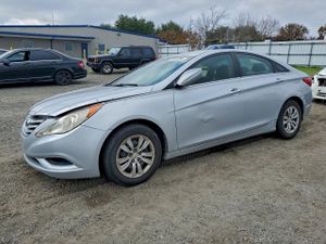 Hyundai Sonata GLS 2.4L 4 2012