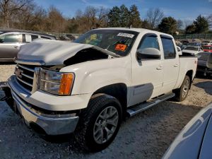 GMC Sierra K1500 SLT 5.3L 8 2013