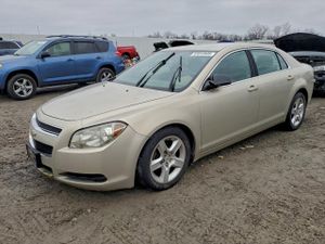 Chevrolet Malibu LS 2.4L 4 2010
