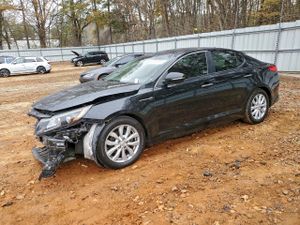 Kia Optima LX 2.4L 4 2015