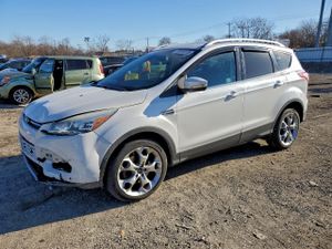 Ford Escape TITANIUM 2.0L 4 2014