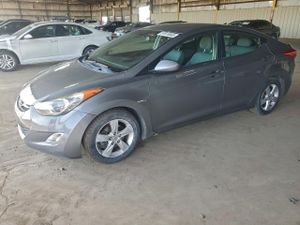 Hyundai Elantra GLS 1.8L 4 2013