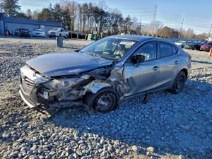 Mazda 3 SV 2.0L 4 2015