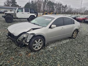 Nissan Maxima SE 3.5L 6 2005